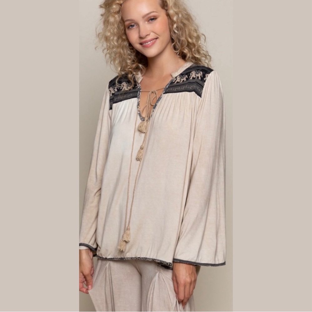 POL Aztec Elephant Print Ivory BOHO Tassel Tunic Top! - Picture 5 of 8